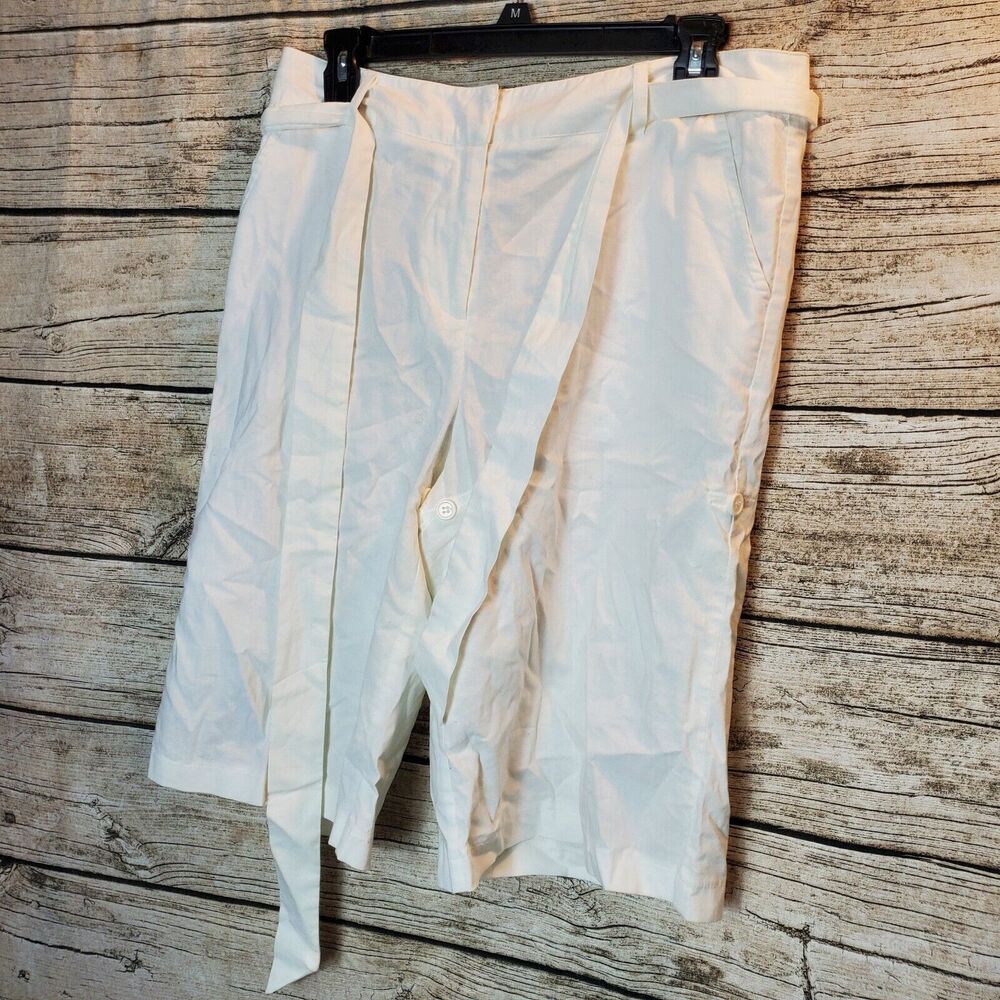 Bobby White Capri Pants Size 10